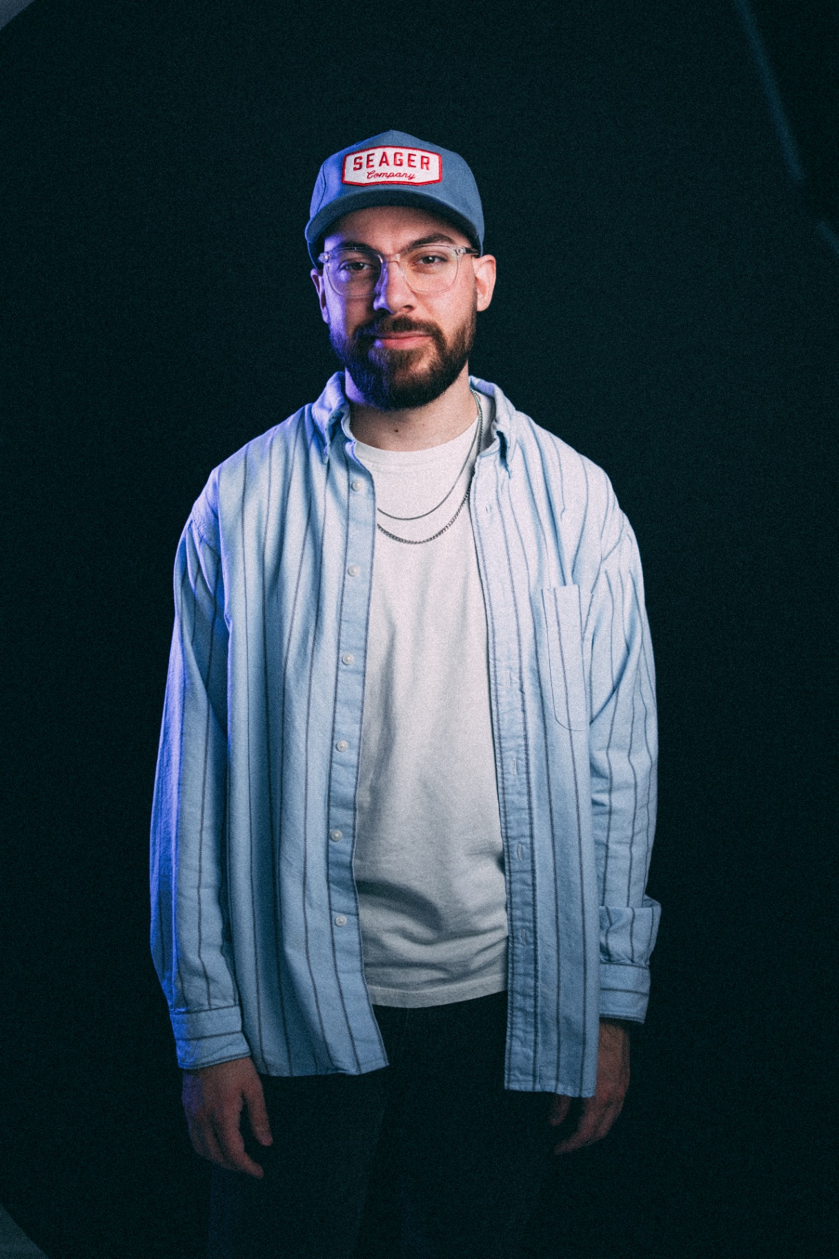 Christian standing, Seager cap